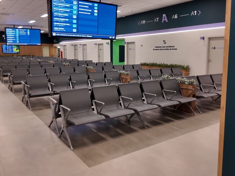 Live phase: the finished waiting room.