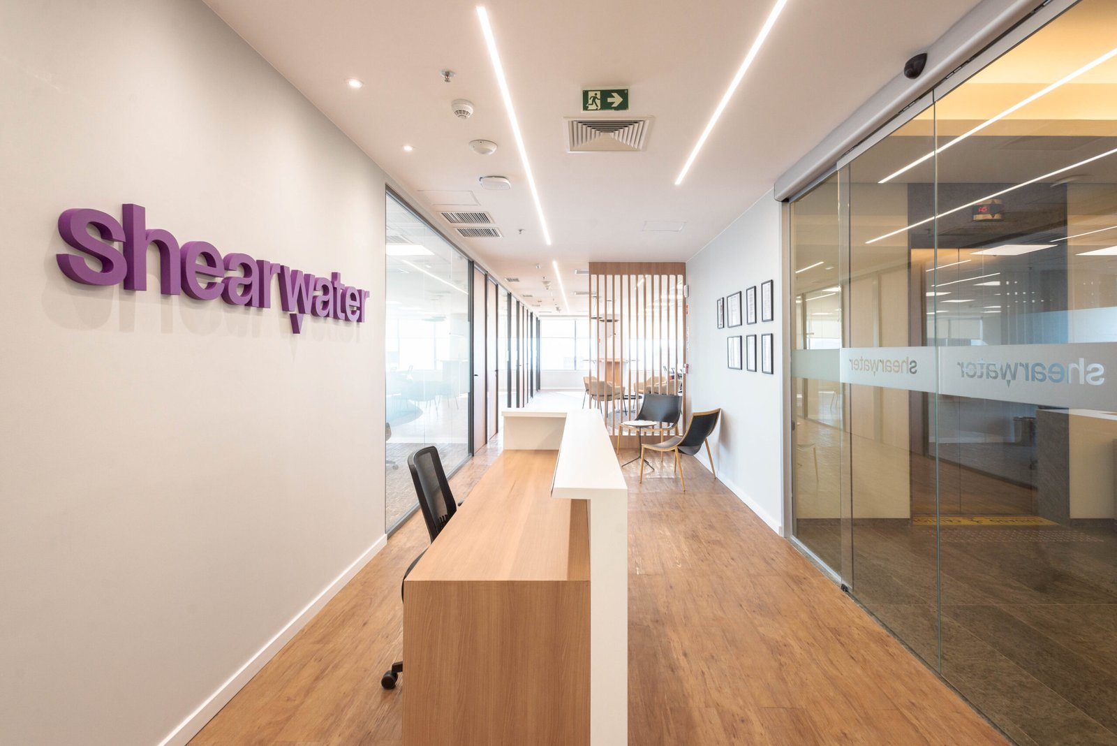Escritório da Shearwater no Rio de Janeiro, projeto de arquitetura corporativa da Proh