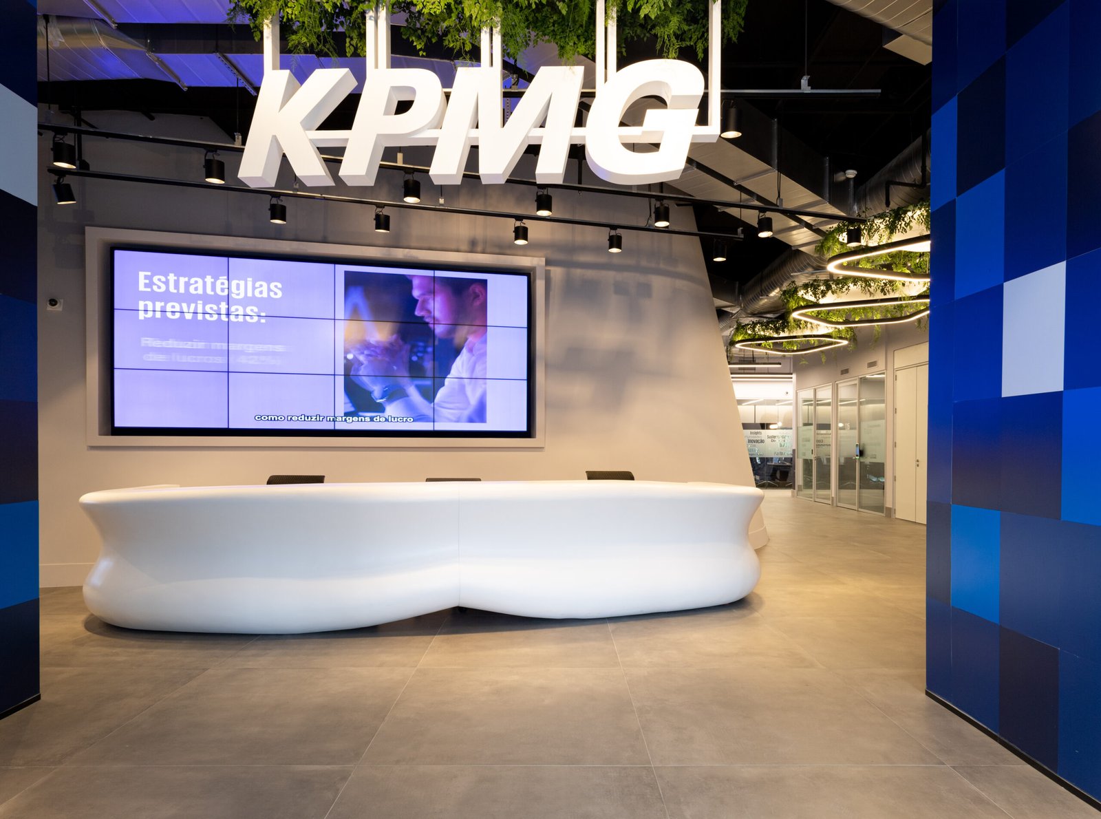 Escritório da KPMG em São Paulo, projeto de arquitetura corporativa da Proh