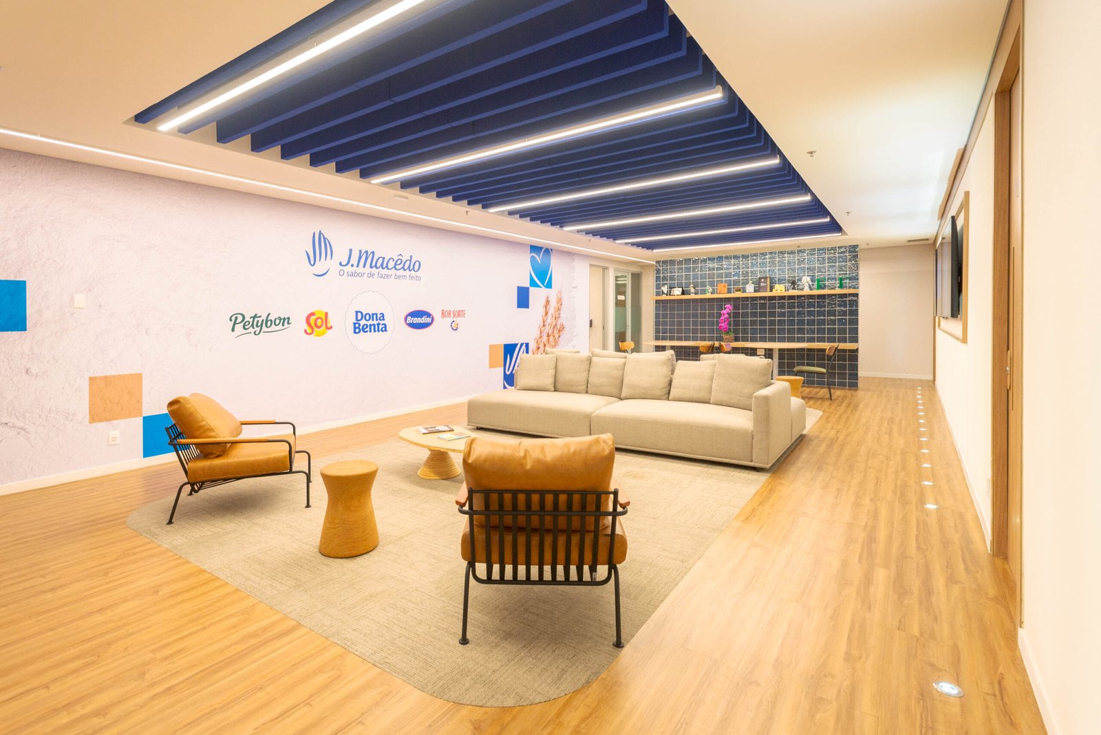 Escritório da J.Macêdo em São Paulo, projeto de arquitetura corporativa da Proh