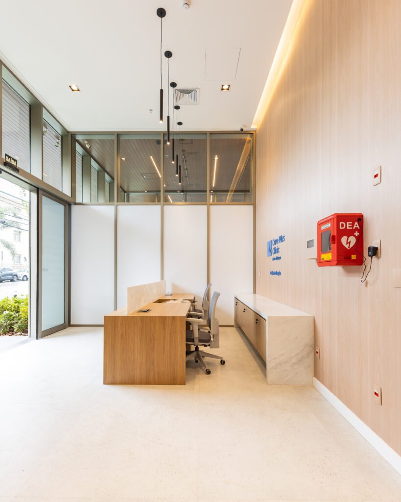 Care Plus Clinic + Mindplace Kids — projeto de arquitetura da Proh em SãO Paulo . Pinheiros, ambiente 12