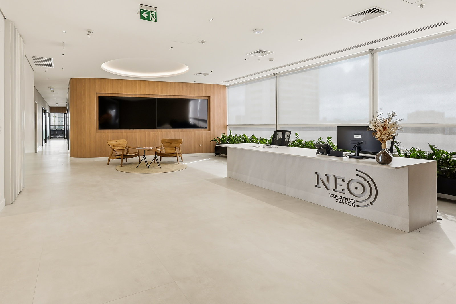 Escritório da NEO Executive Search em São Paulo, projeto de arquitetura corporativa da Proh